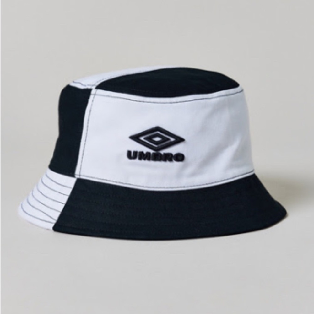 Brand New Umbro Colorblock Logo Bucket Hat